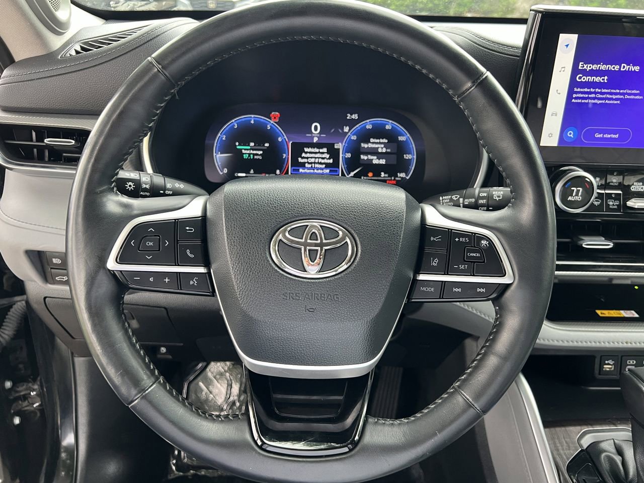 Used 2024 Toyota Highlander Platinum AWD/4WD image 5