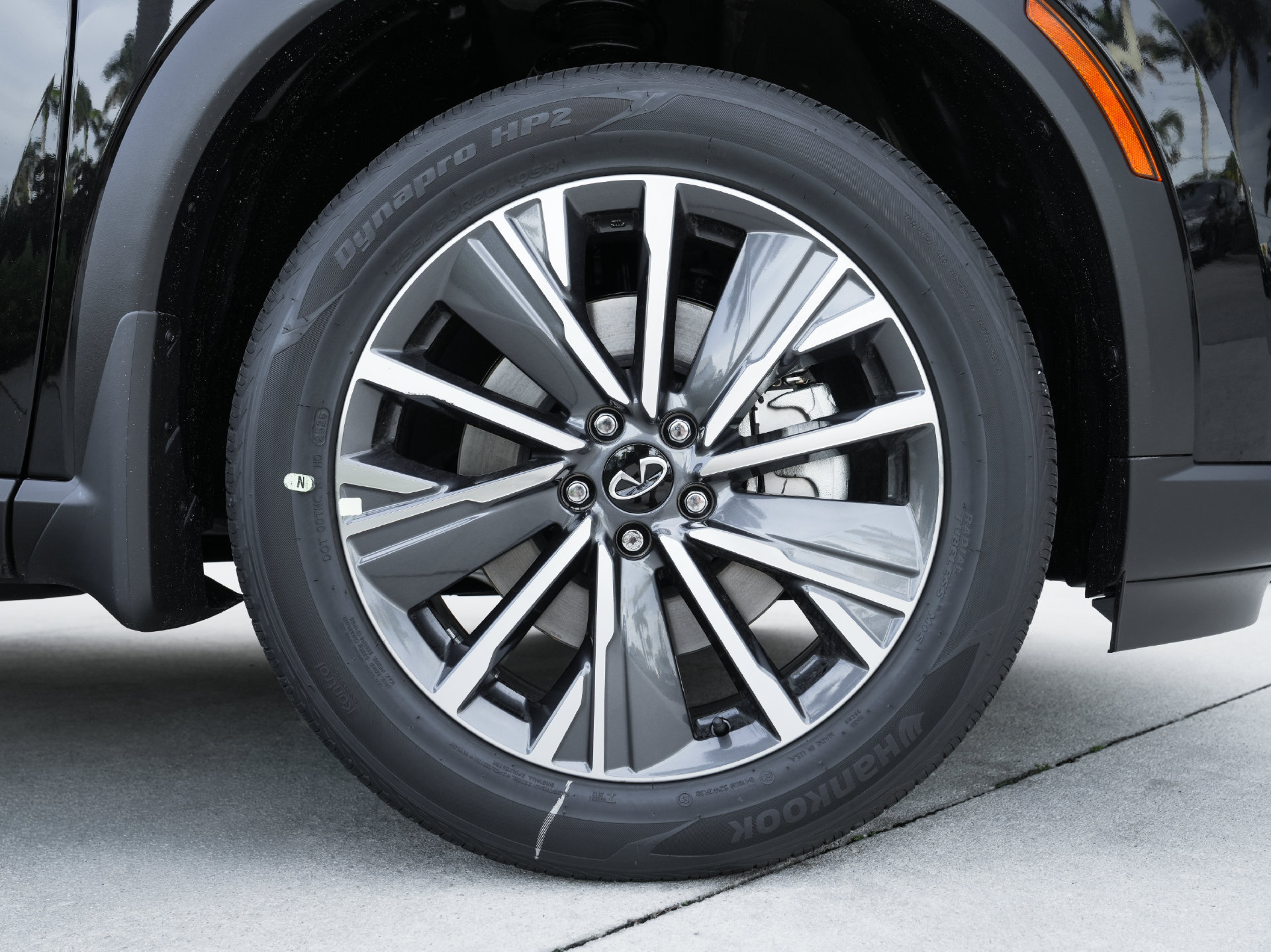 New 2027 INFINITI QX60 Luxe FWD image 26