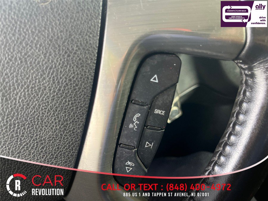 Used 2019 Chevrolet Express 2500 w/ Driver Convenience Package RWD image 18