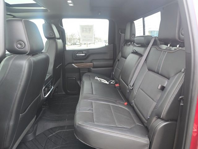 Used 2019 Chevrolet Silverado 1500 High Country w/ Technology Package image 12