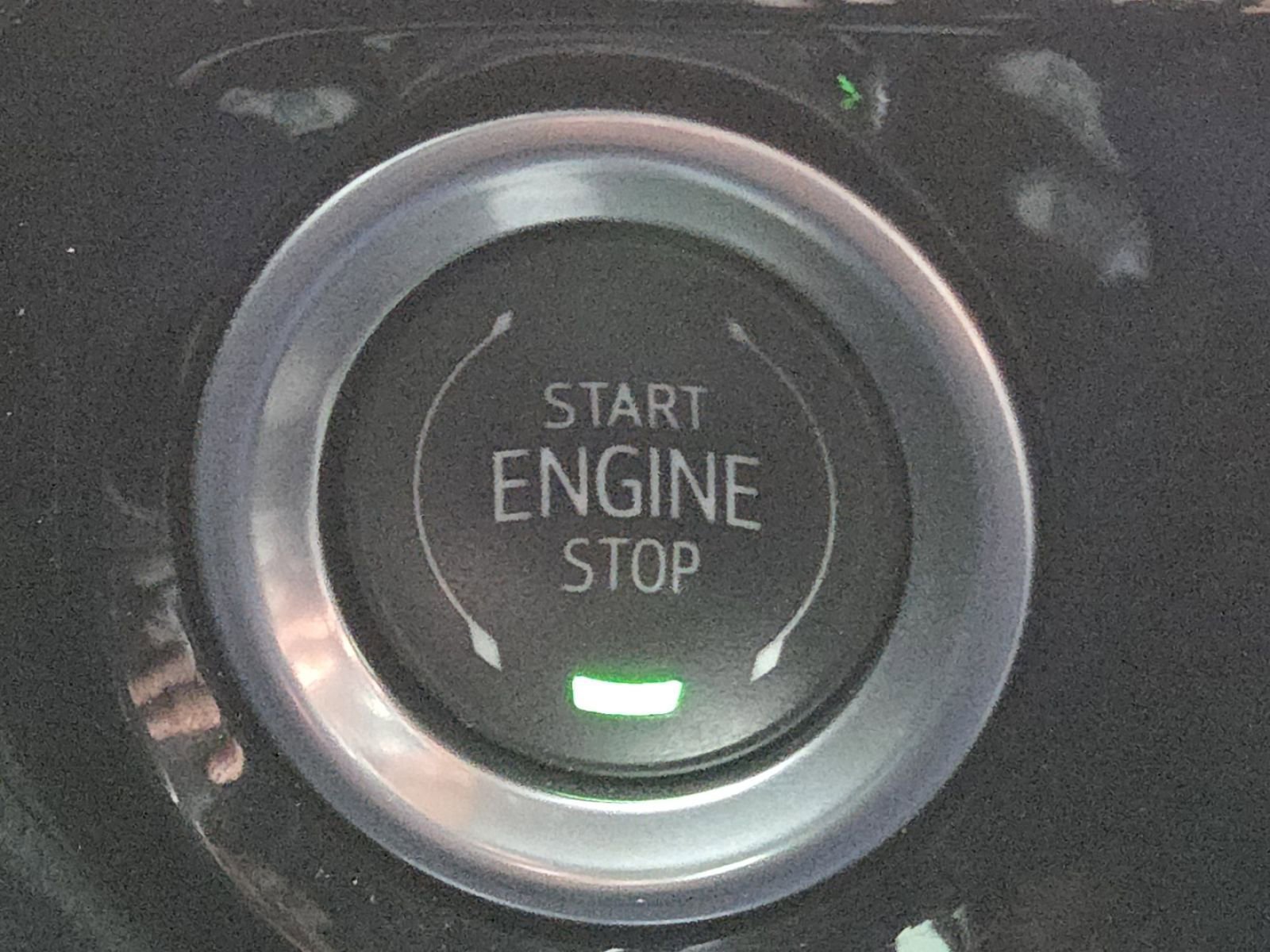 Used 2025 GMC Sierra 2500 SLE w/ SLE Value Package; image 10