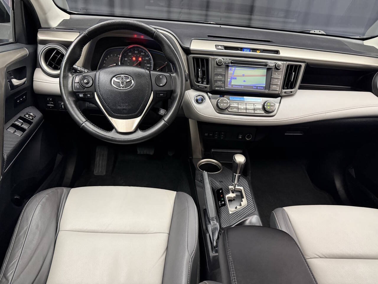 Used 2013 Toyota RAV4 Limited AWD/4WD image 16