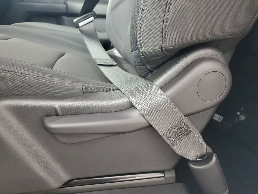 New 2026 Chevrolet Silverado 1500 W/T image 27