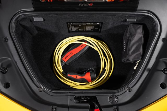 Certified 2023 Ferrari SF90 Stradale AWD/4WD image 18