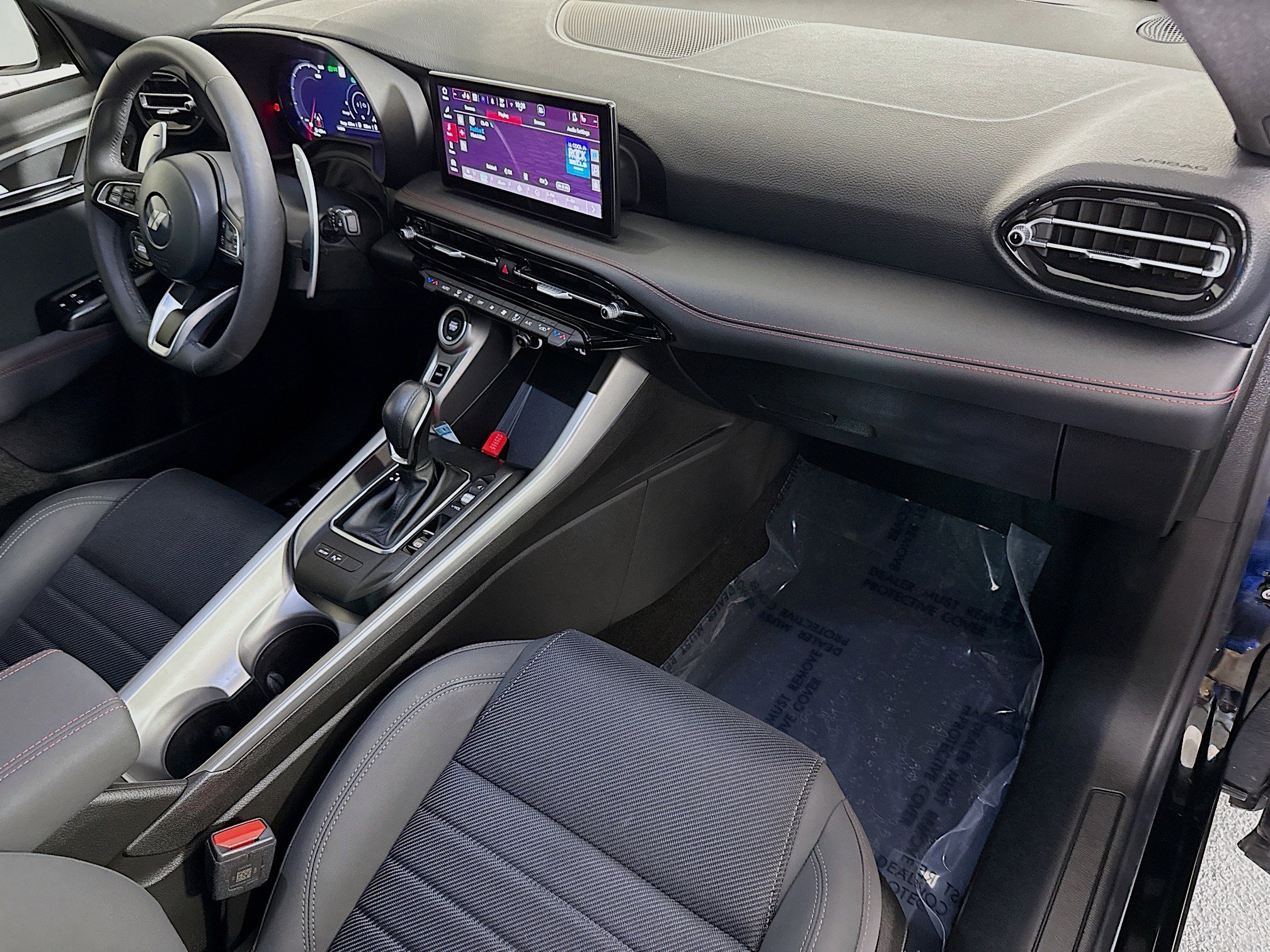 Used 2024 Dodge Hornet R/T image 30