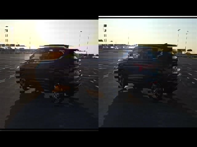 Used 2022 Hyundai Santa Fe SE w/ Cargo Package image 6