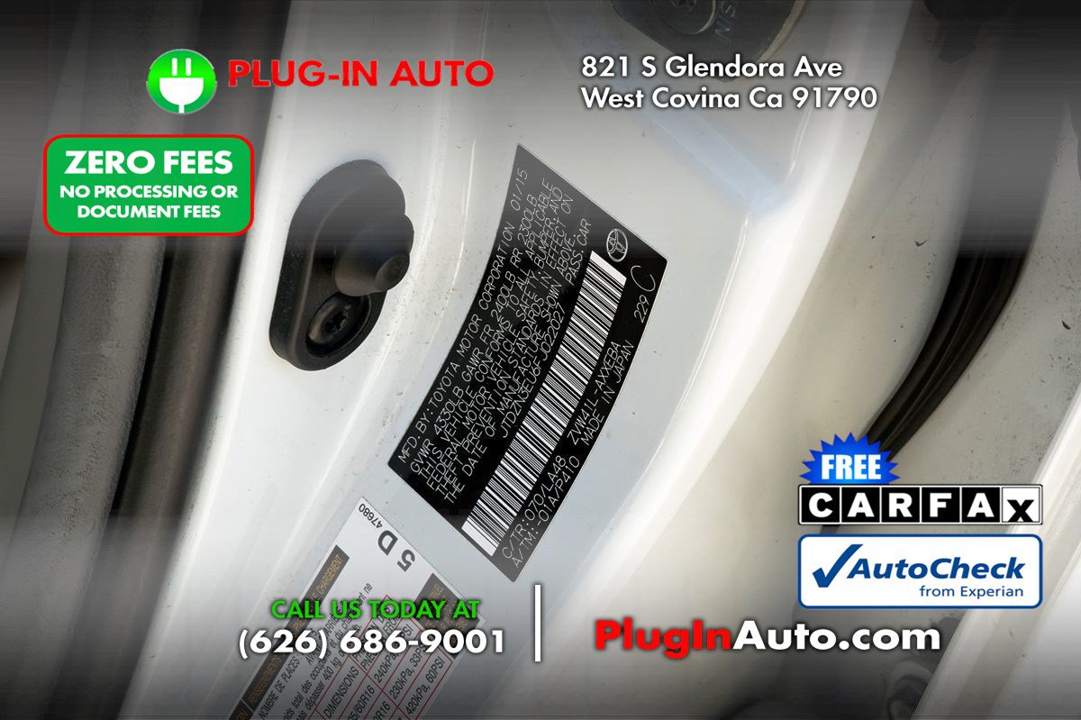 Used 2015 Toyota Prius V Four FWD image 8