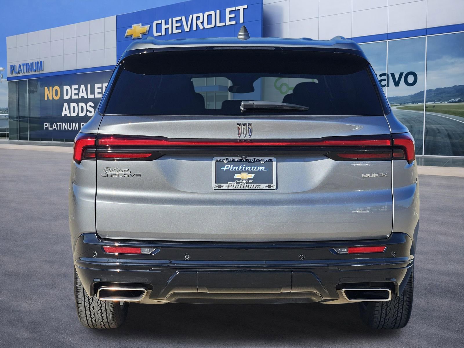 Used 2025 Buick Enclave Sport Touring image 8