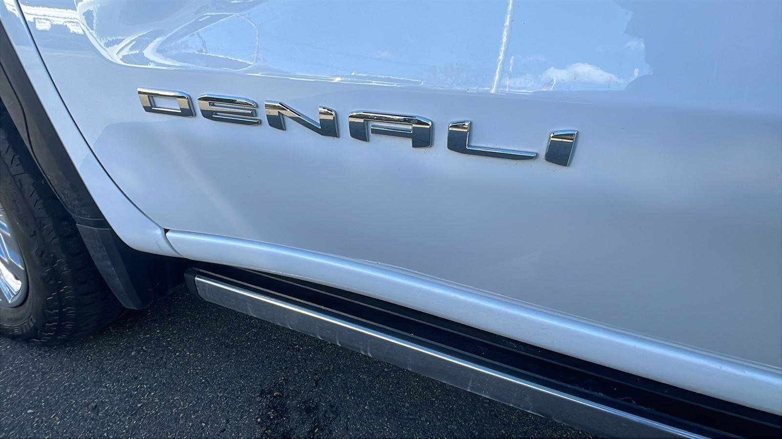 Used 2023 GMC Sierra 1500 Denali w/ Technology Package image 12