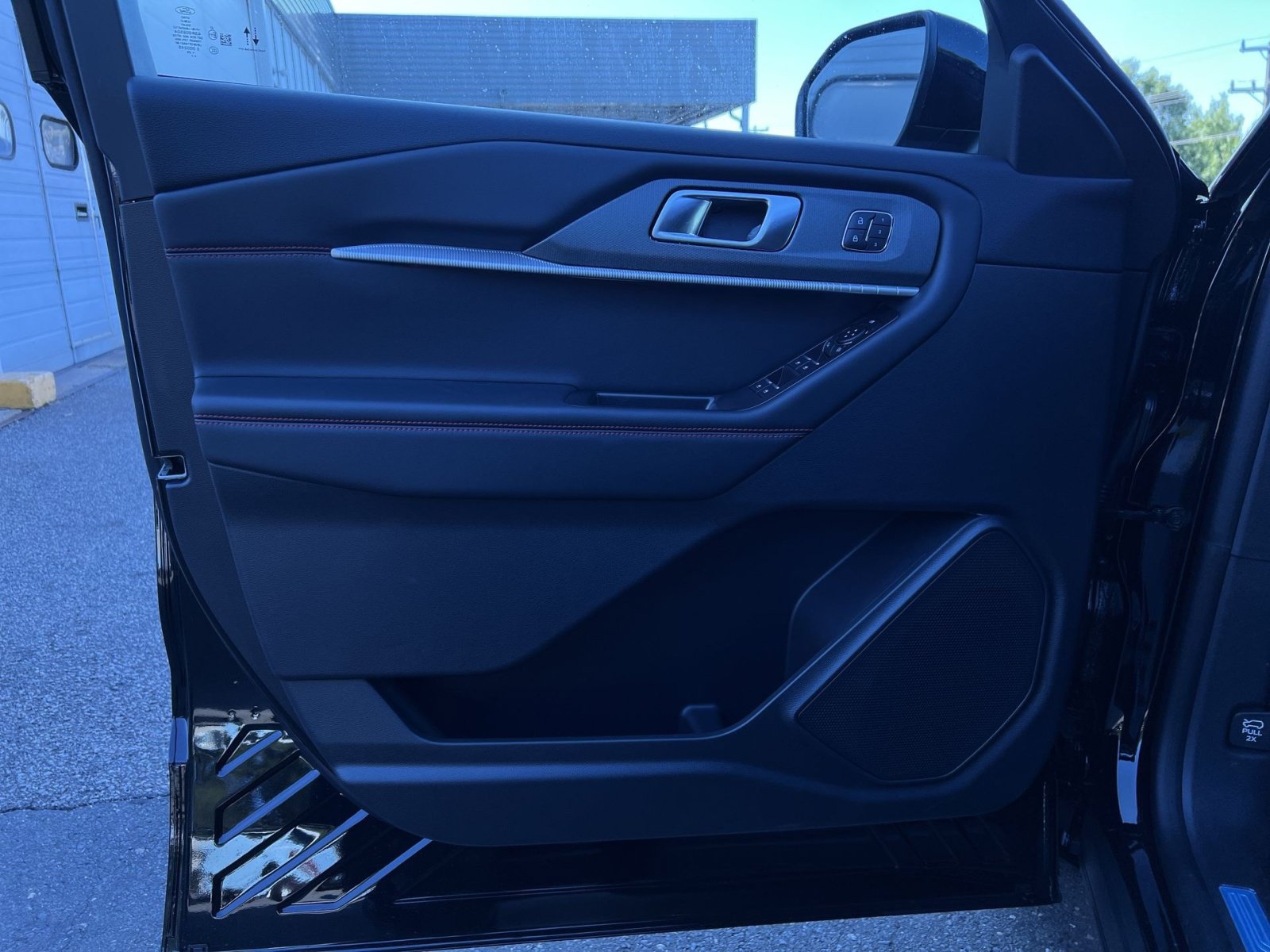 New 2026 Ford Explorer ST-Line w/ ST-Line Street Pack AWD/4WD image 14