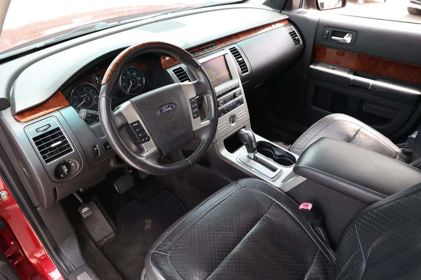 Used 2009 Ford Flex Limited FWD image 20