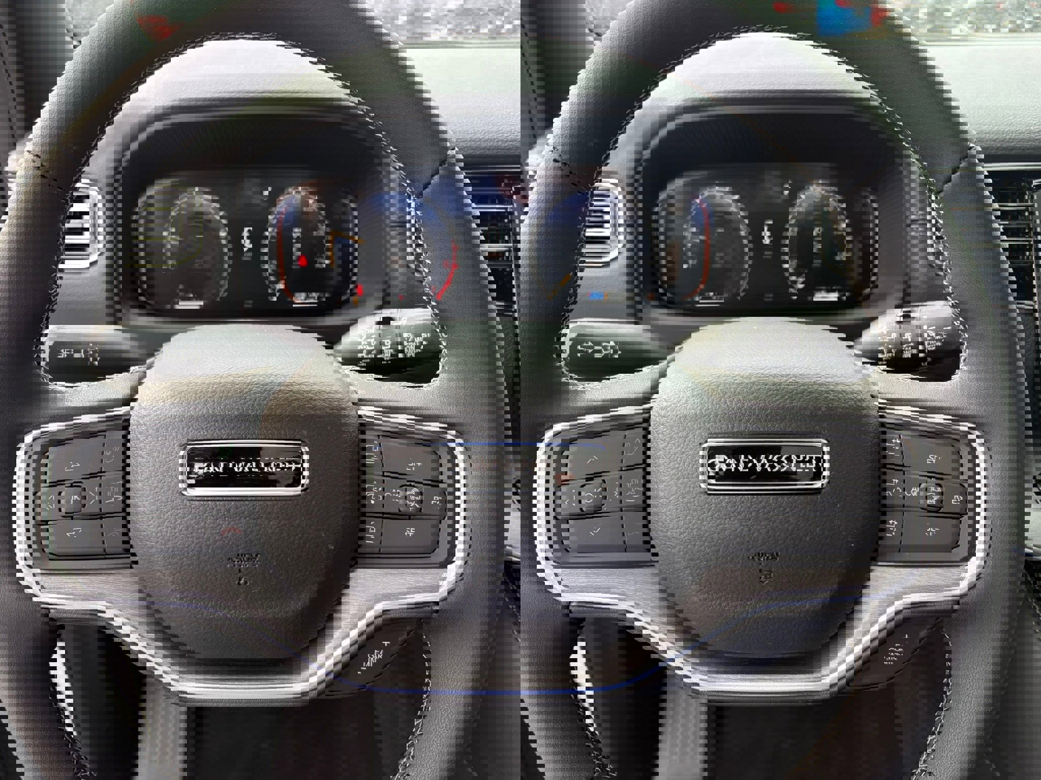 New 2026 Jeep Grand Wagoneer 4WD image 18