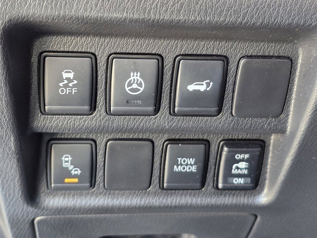 Used 2020 Nissan Pathfinder SL AWD/4WD image 15