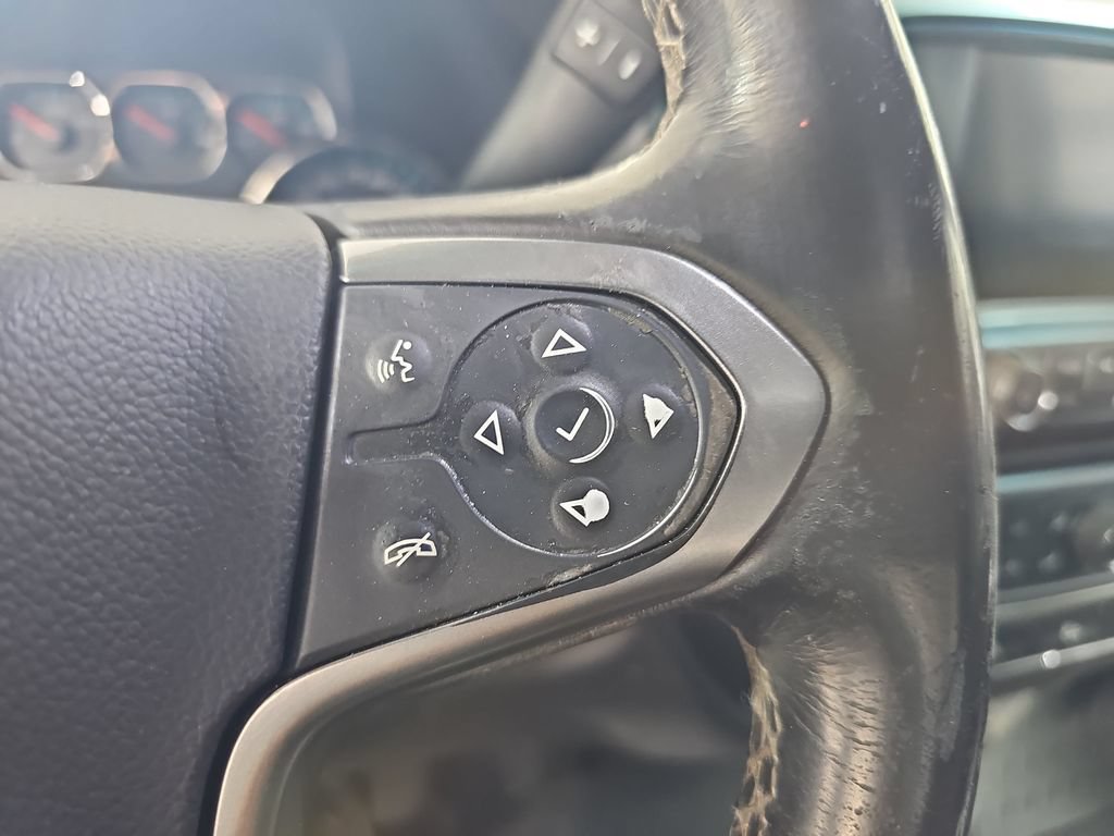 Used 2018 Chevrolet Silverado 1500 LT w/ All Star Edition AWD/4WD image 22