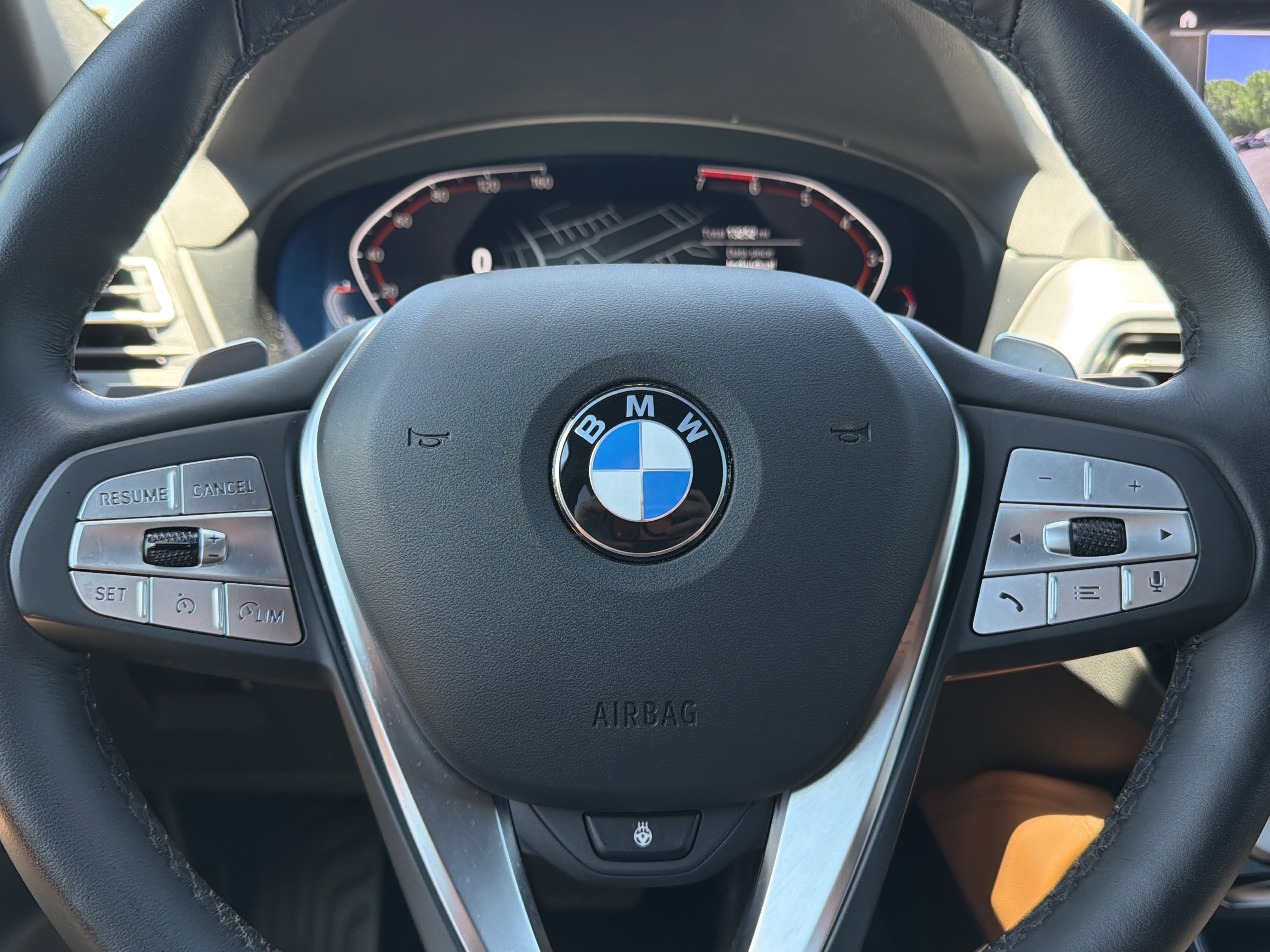 Used 2025 BMW X4 xDrive30i AWD/4WD image 12