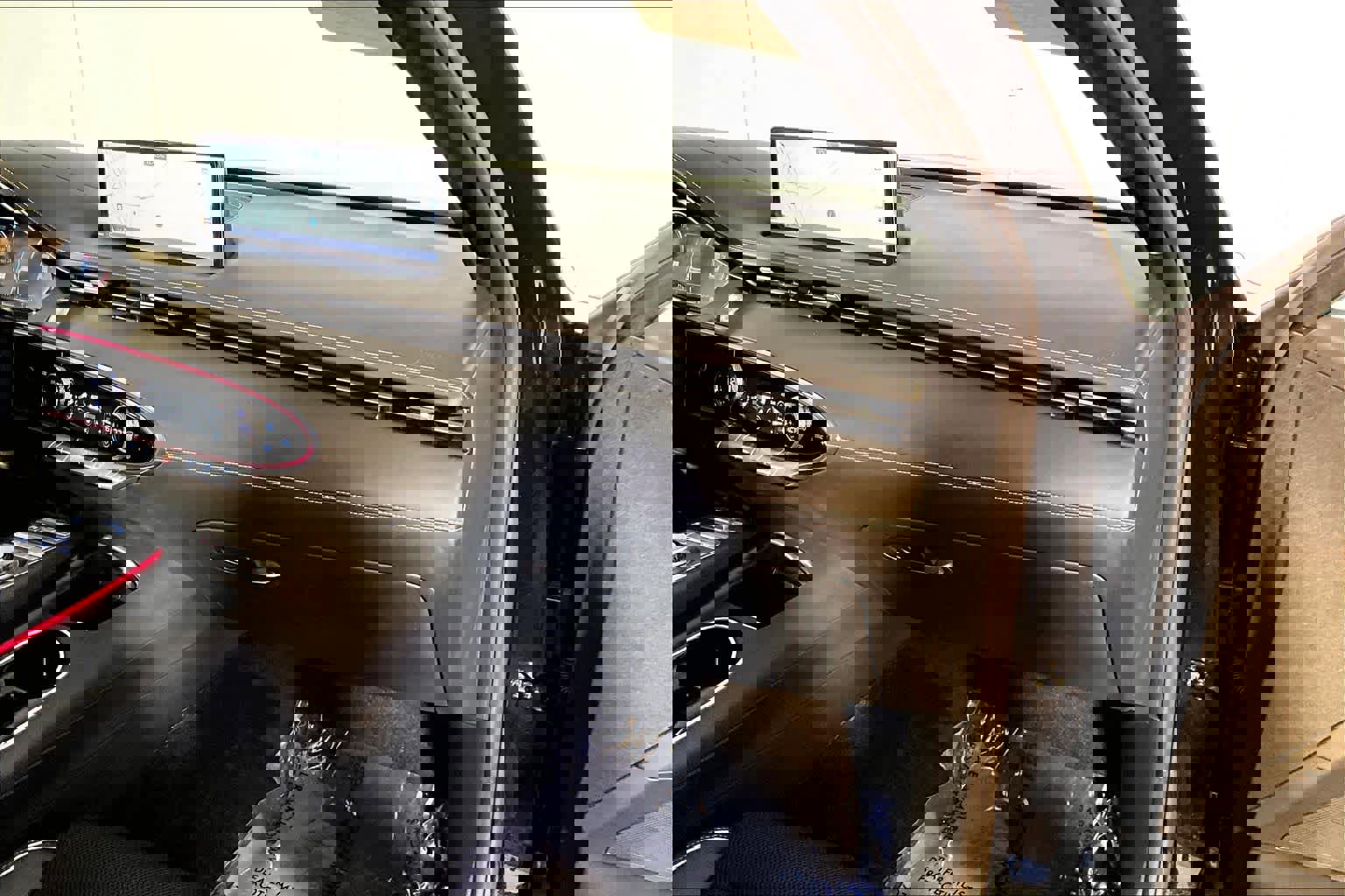 Used 2023 Genesis GV70 2.5T w/ Sport Prestige Package image 19