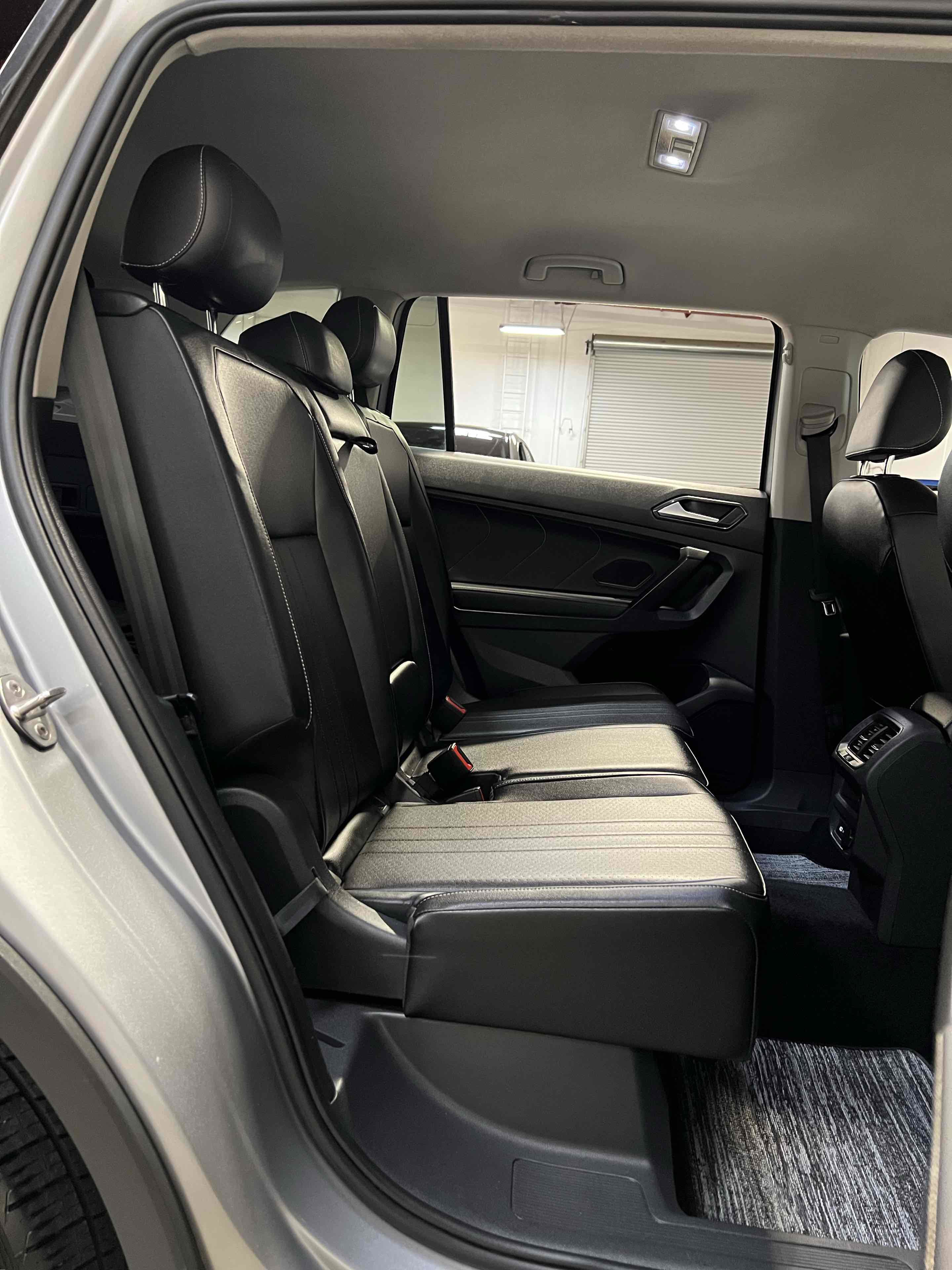 Used 2022 Volkswagen Tiguan SE image 51