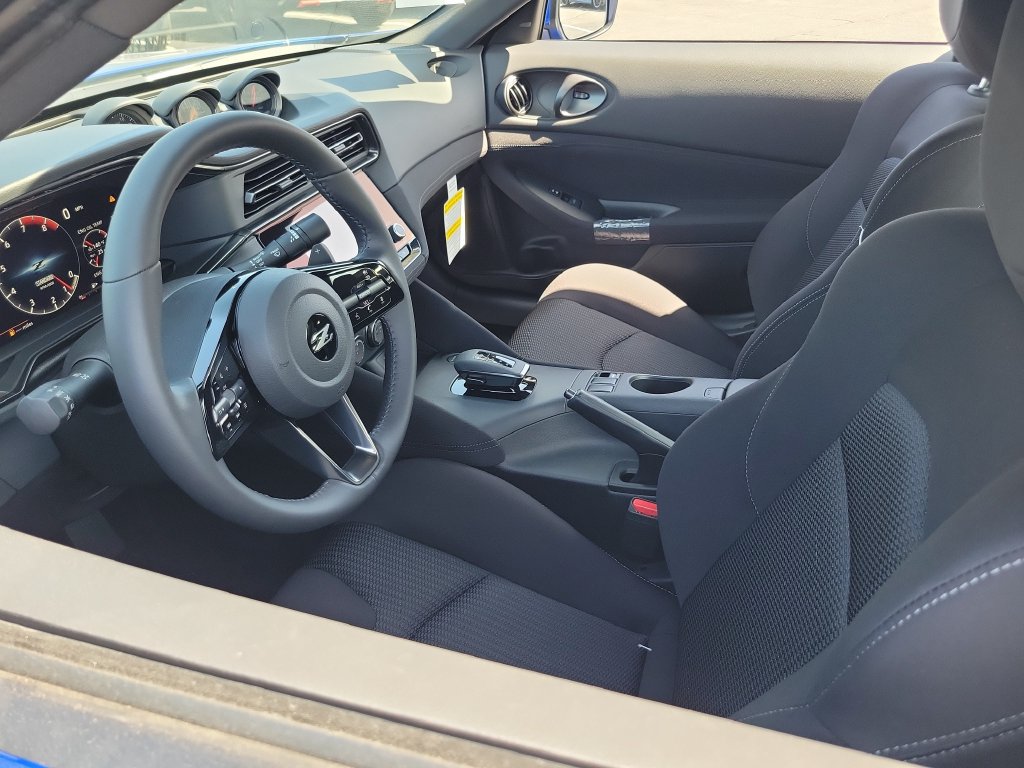 New 2027 Nissan Z Sport w/ Essentials Package (Sport) RWD image 3