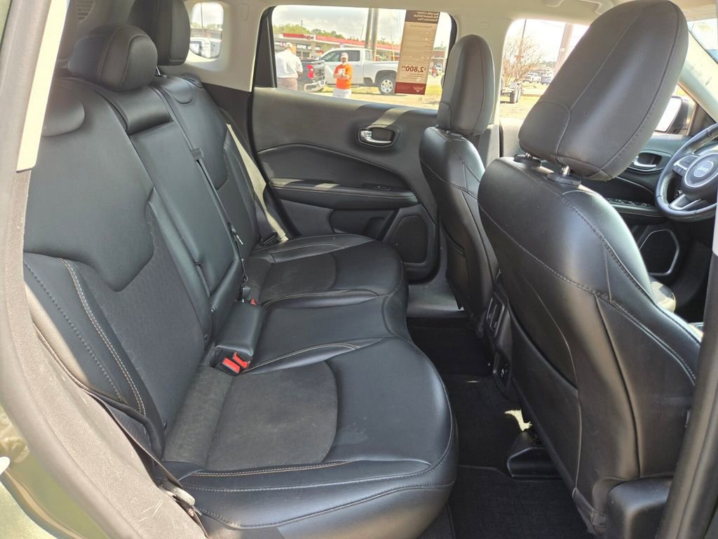 Used 2020 Jeep Compass Latitude image 18