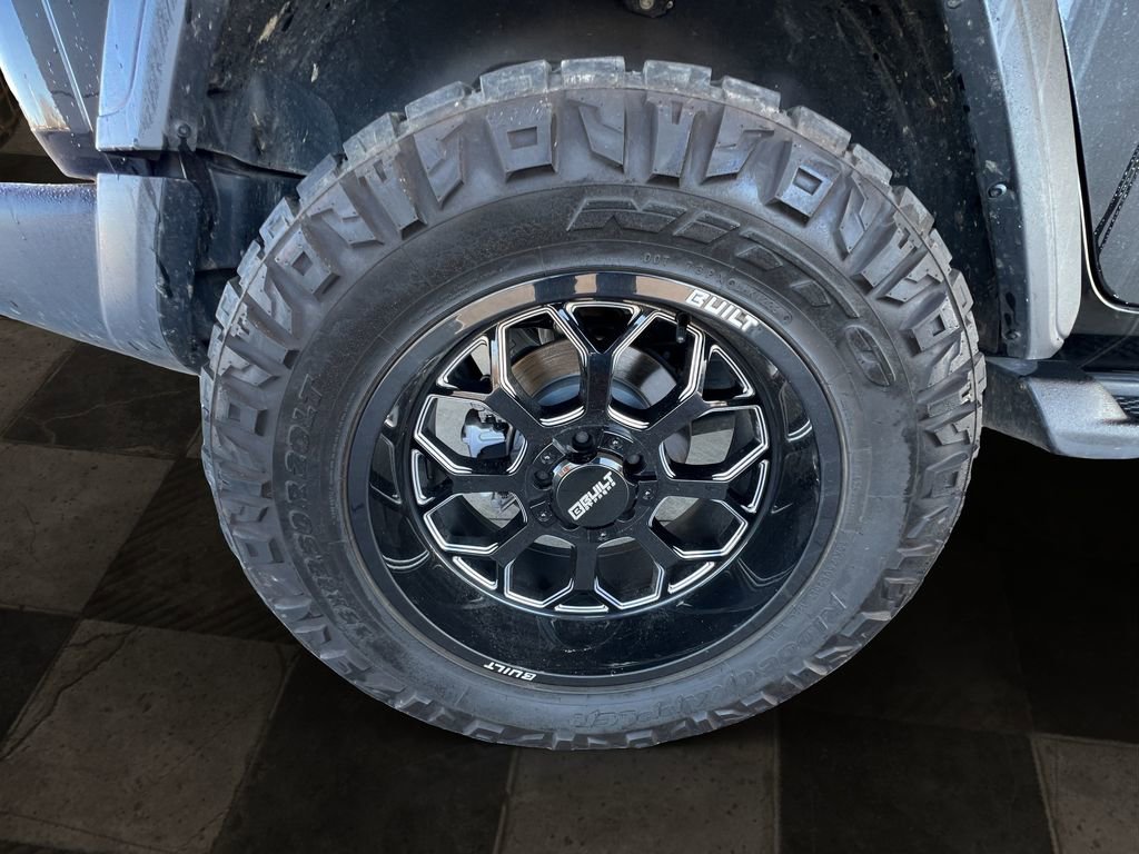 Used 2023 Jeep Wrangler Sport image 12