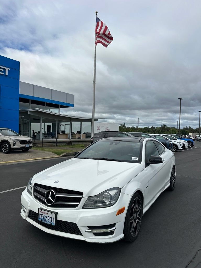 Used 2014 Mercedes-Benz C 250 Coupe video 1