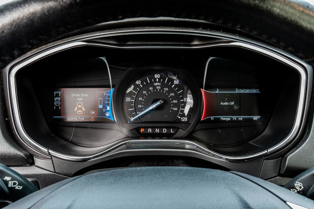 Used 2018 Ford Fusion Energi Titanium image 26