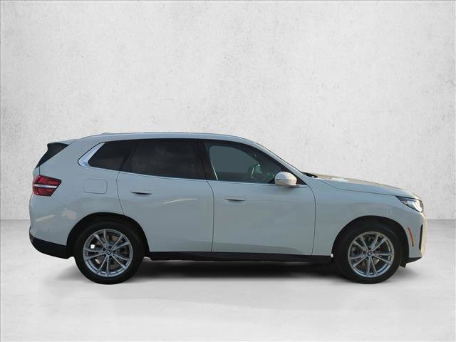 Certified 2025 BMW X3 xDrive30 w/ Convenience Package AWD/4WD image 4