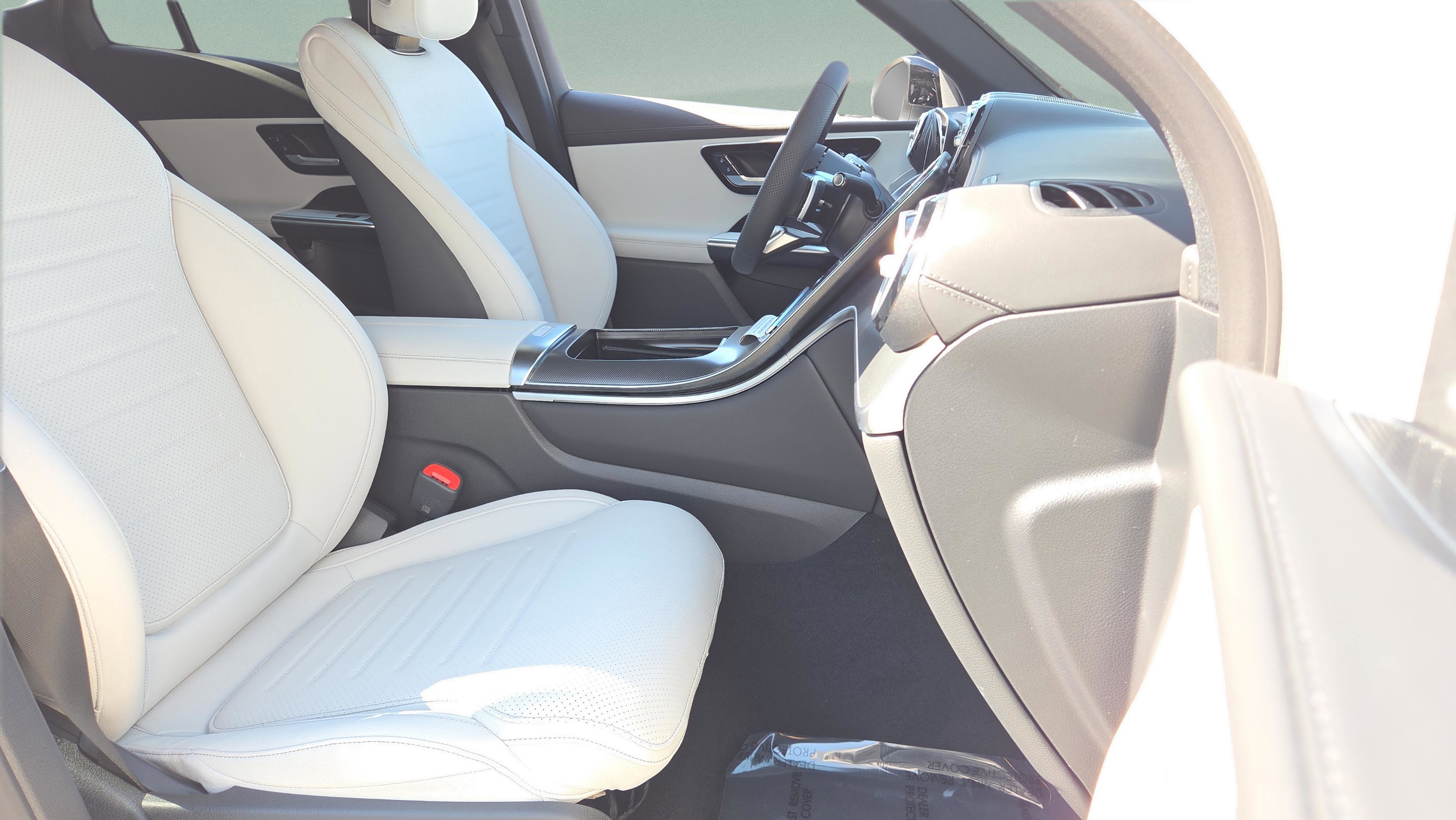 New 2026 Mercedes-Benz GLC 300 image 21