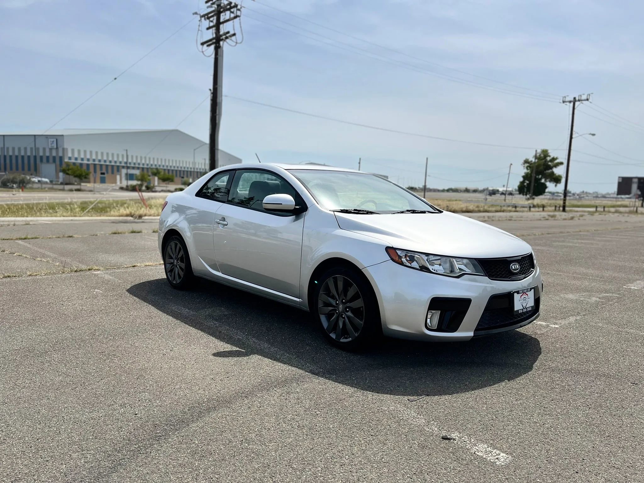 Used 2012 Kia Forte Koup SX FWD image 3