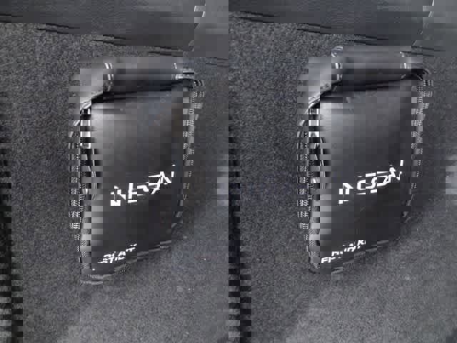 Used 2024 Nissan Rogue SV image 10