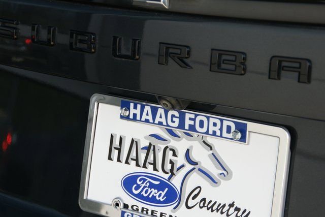 Used 2022 Chevrolet Suburban RST w/ Sport Performance Package image 11