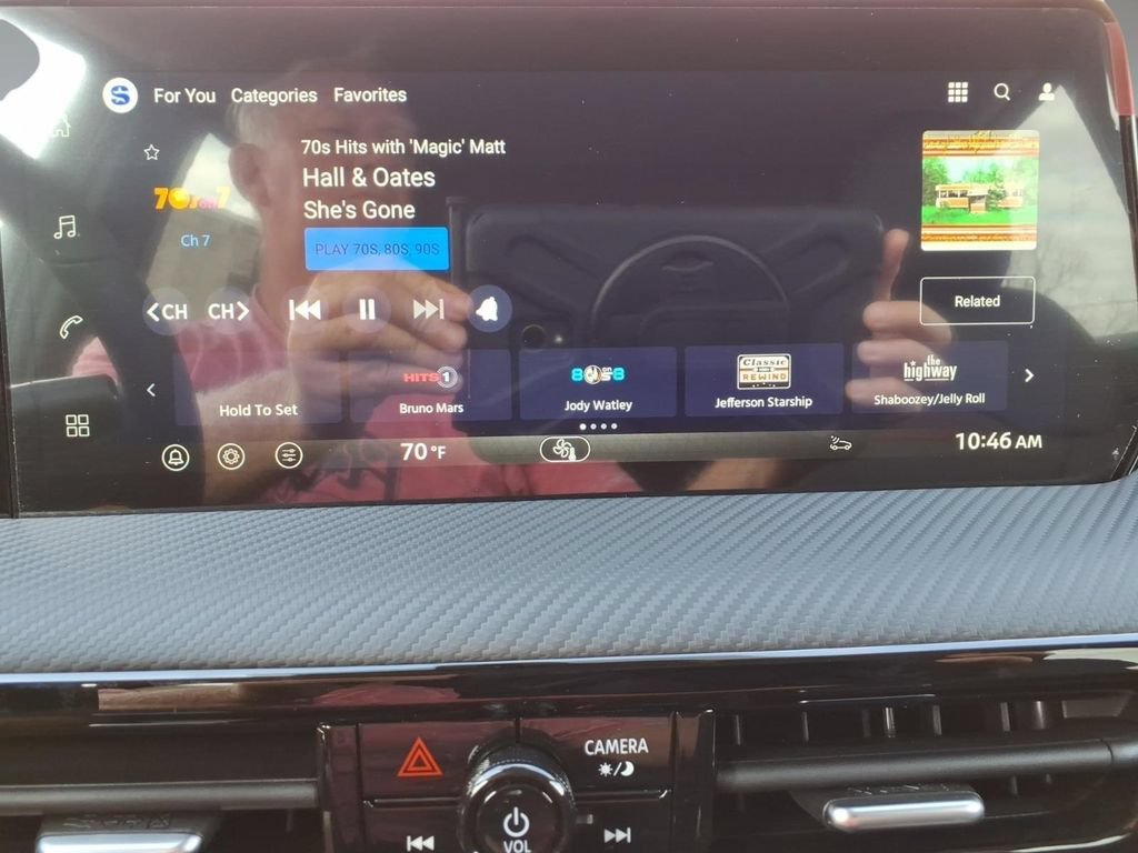New 2026 Nissan Kicks SR FWD image 20