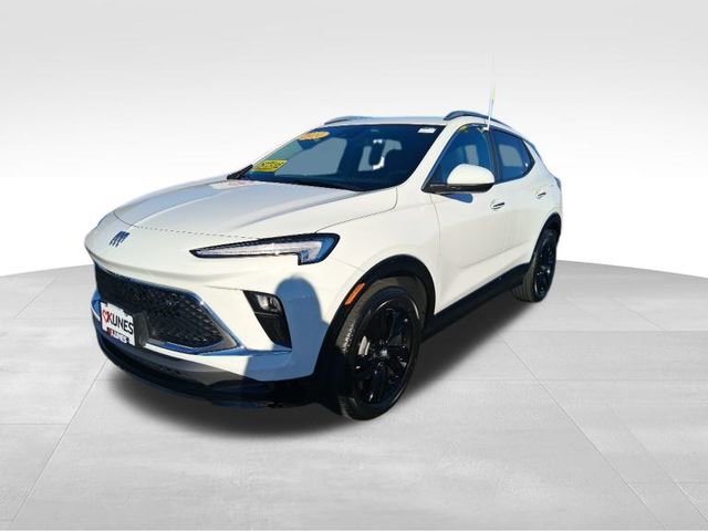 Used 2024 Buick Encore GX Sport Touring image 4