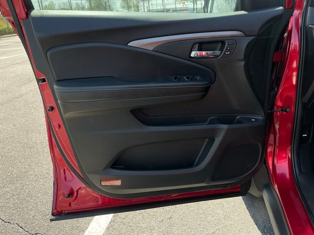 Certified 2023 Honda Ridgeline RTL image 25