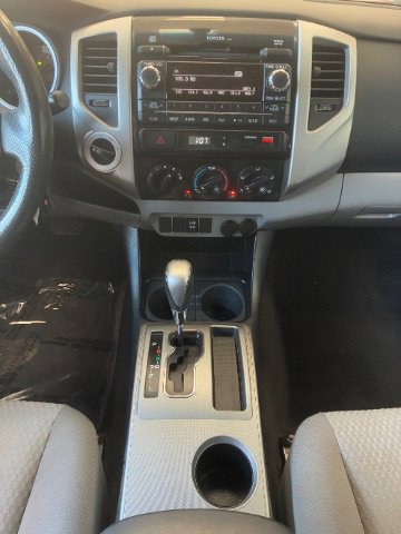 Used 2012 Toyota Tacoma 4x4 Access Cab w/ SR5 Pkg image 22