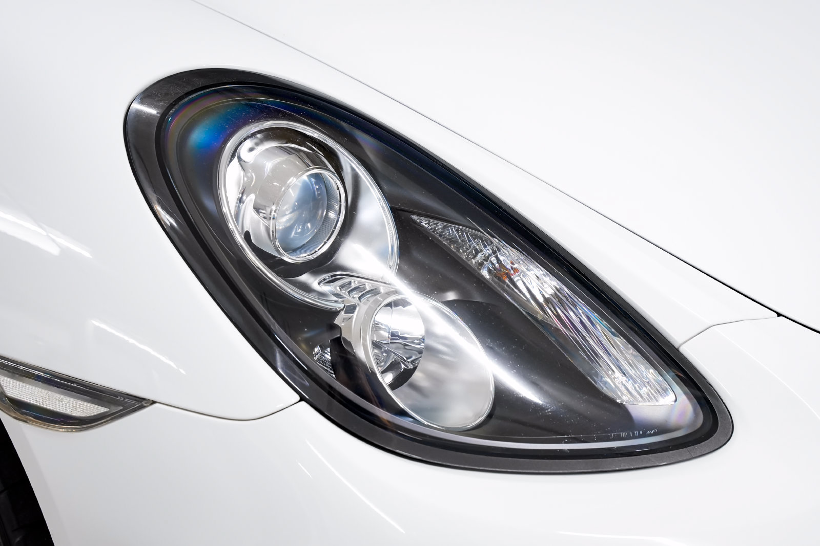 Used 2014 Porsche Cayman RWD image 30
