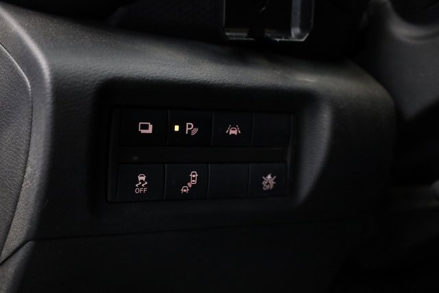 Used 2022 Nissan Kicks S image 13