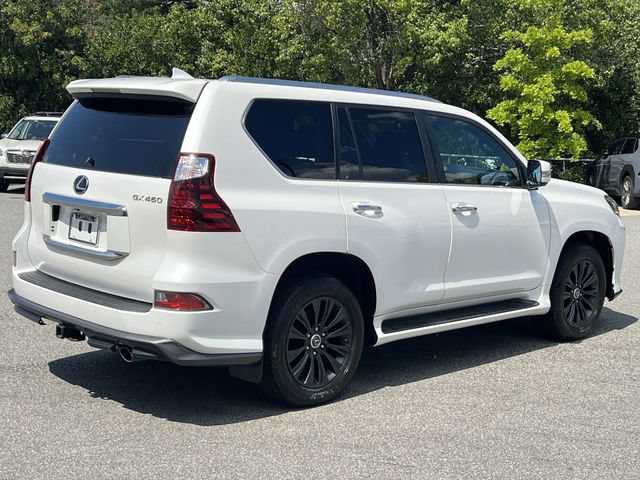 Used 2021 Lexus GX 460 Luxury w/ Sport Design Package AWD/4WD image 13