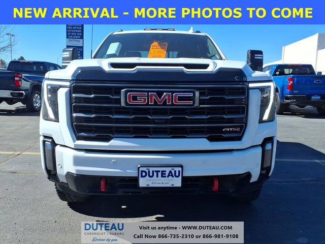Used 2024 GMC Sierra 2500 AT4 w/ AT4 Premium Plus Package image 2