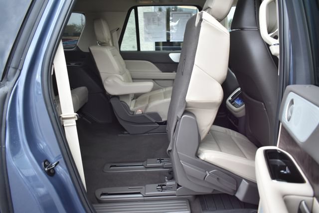 Used 2023 Lincoln Navigator L Reserve AWD/4WD image 56