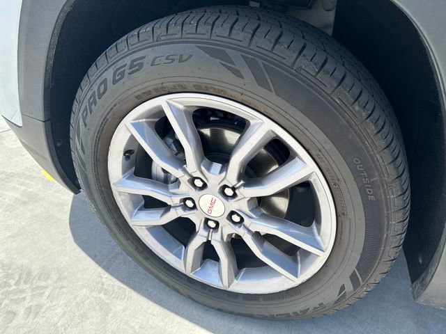 Used 2024 GMC Terrain SLT FWD image 18