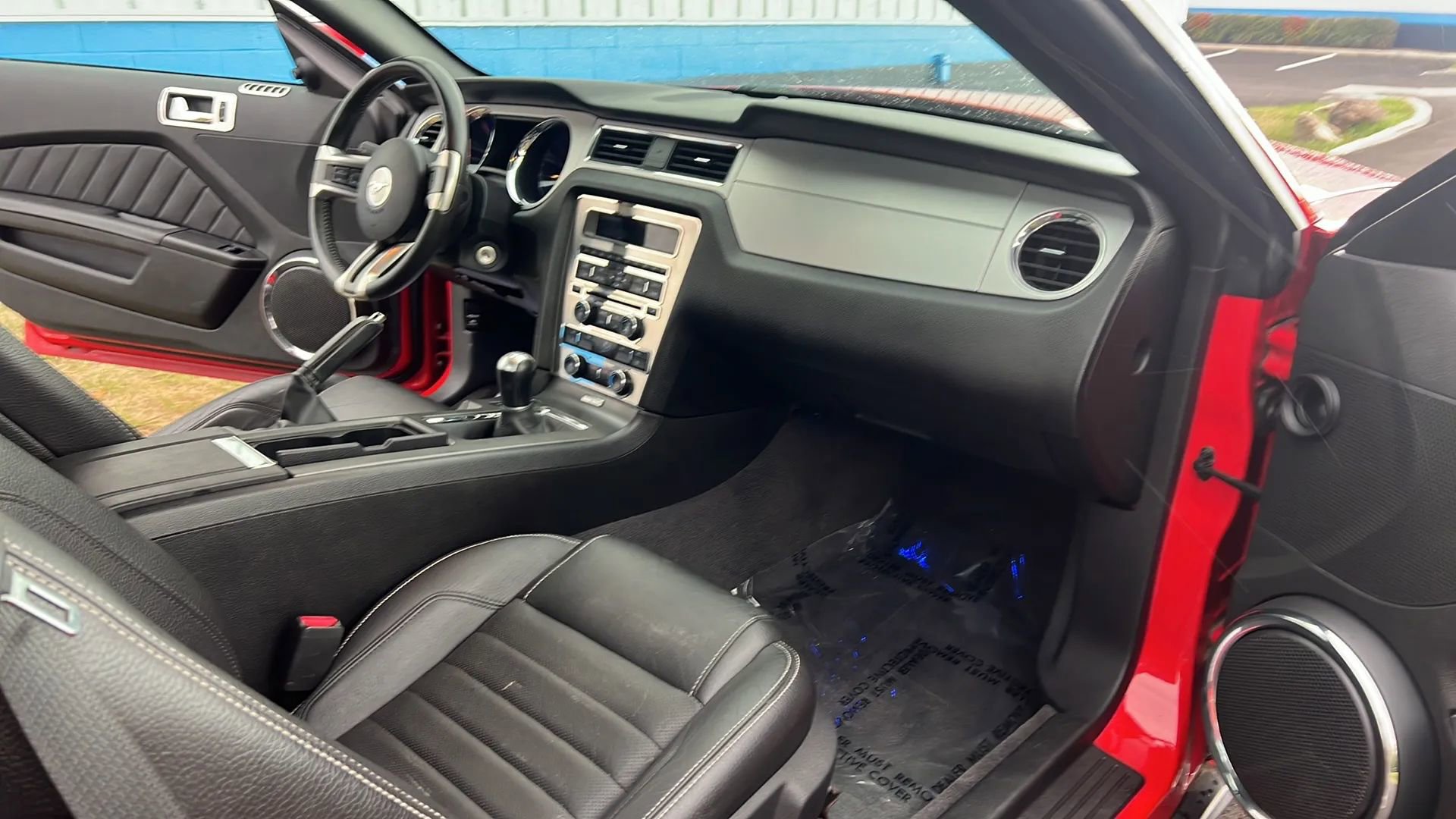 Used 2011 Ford Mustang Premium w/ 202A Rapid Spec Order Code image 14