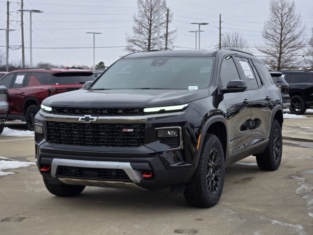 New 2026 Chevrolet Traverse Z71 w/ Enhanced Driving Package image 2