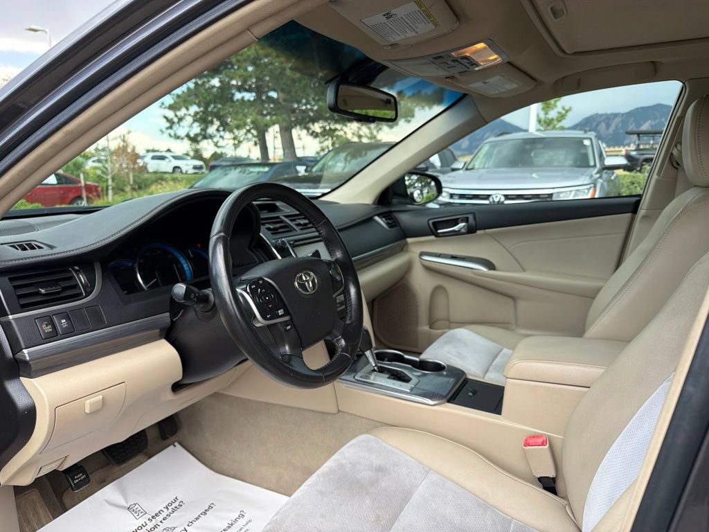 Used 2014 Toyota Camry XLE w/ Leather Package FWD image 25