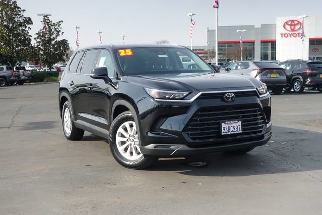 Certified 2025 Toyota Grand Highlander AWD Hybrid image 2