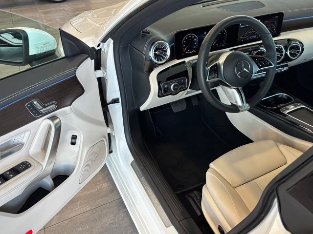 Certified 2026 Mercedes-Benz CLA 250 4MATIC image 17