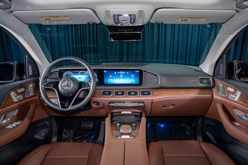 Certified 2026 Mercedes-Benz GLS 450 4MATIC image 14