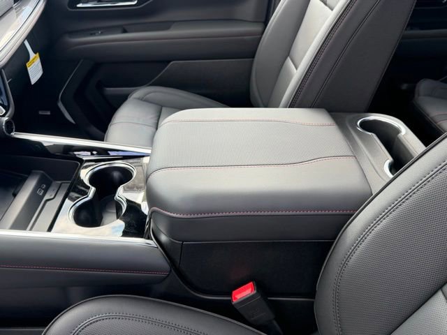 New 2026 Chevrolet Suburban RST w/ RST Capability Package AWD/4WD image 37