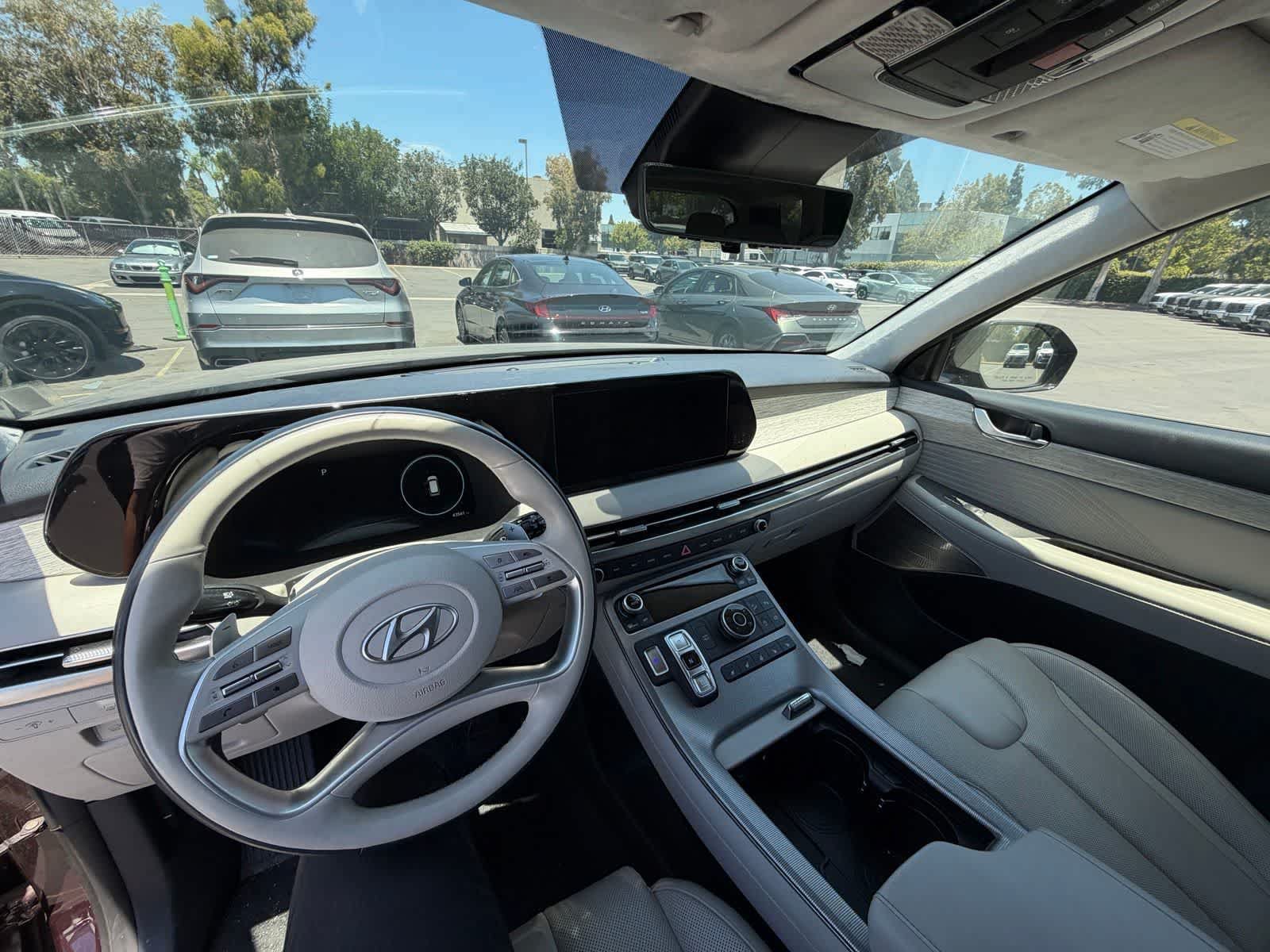 Used 2024 Hyundai Palisade Calligraphy AWD/4WD image 8