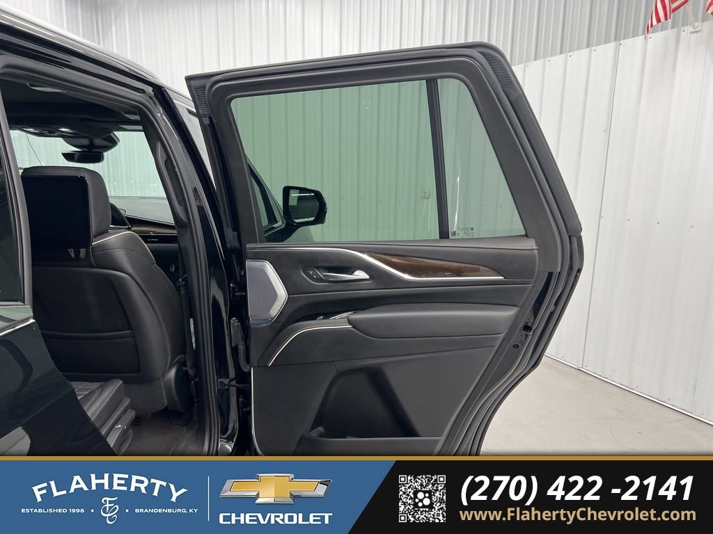 Used 2023 Cadillac Escalade Premium Luxury Platinum w/ LPO, Radiant Package image 12